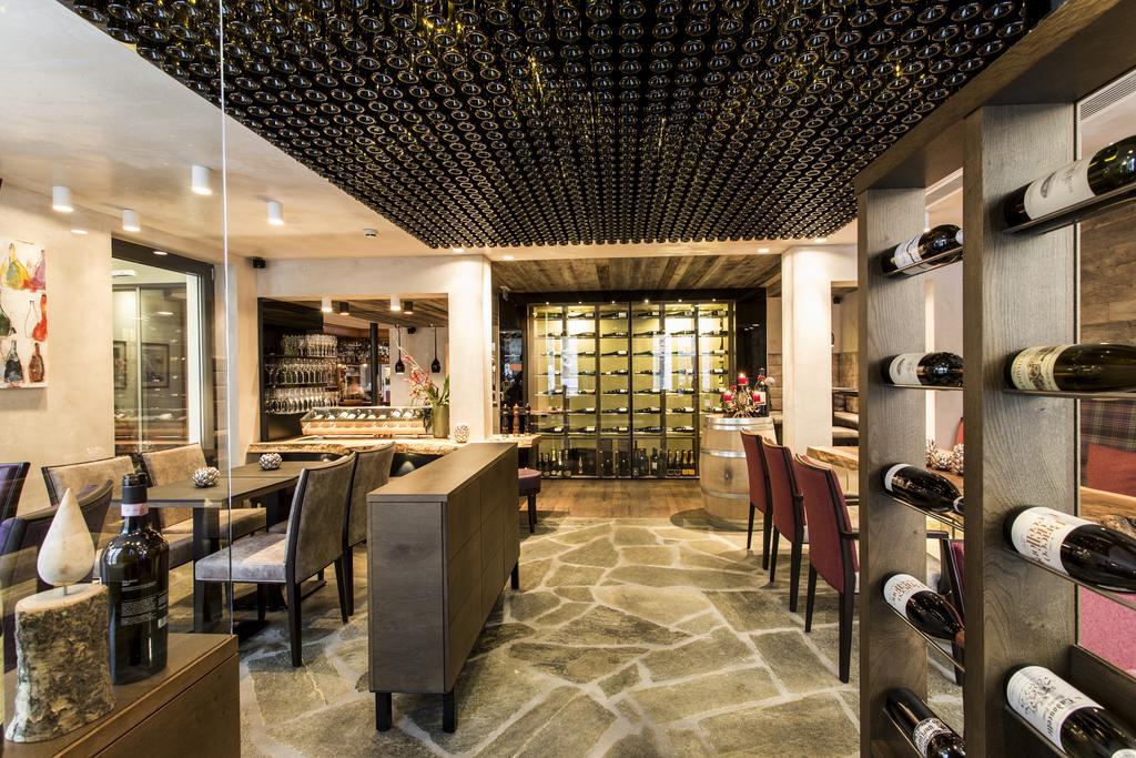 Hotel Montana Σανκτ Αντόν αμ Άλμπεργκ Εξωτερικό φωτογραφία