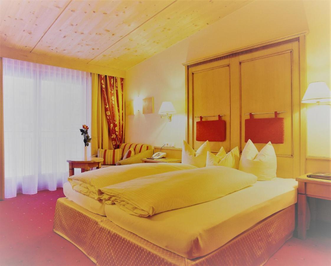 Hotel Montana Σανκτ Αντόν αμ Άλμπεργκ Εξωτερικό φωτογραφία